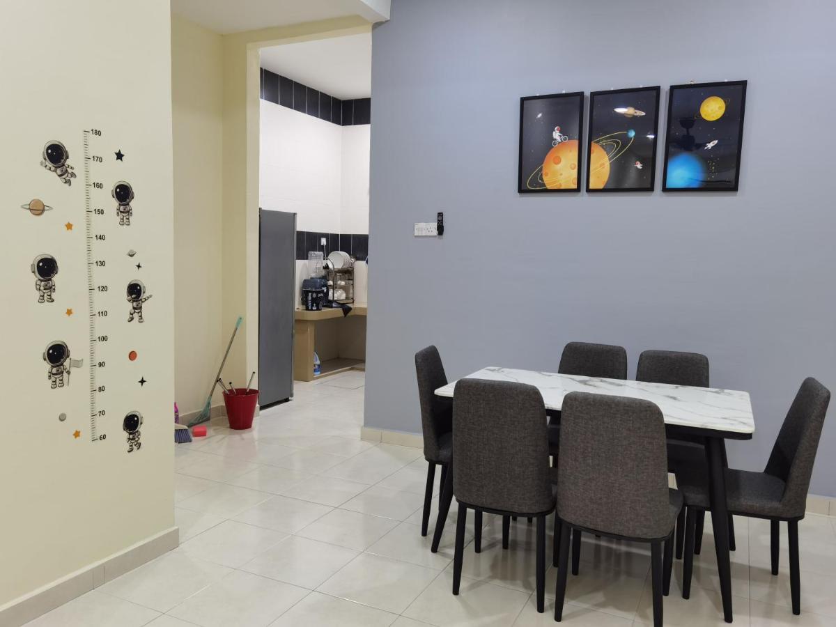 My Homestay Sitiawan - Astronaut Space House 8 Pax 外观 照片