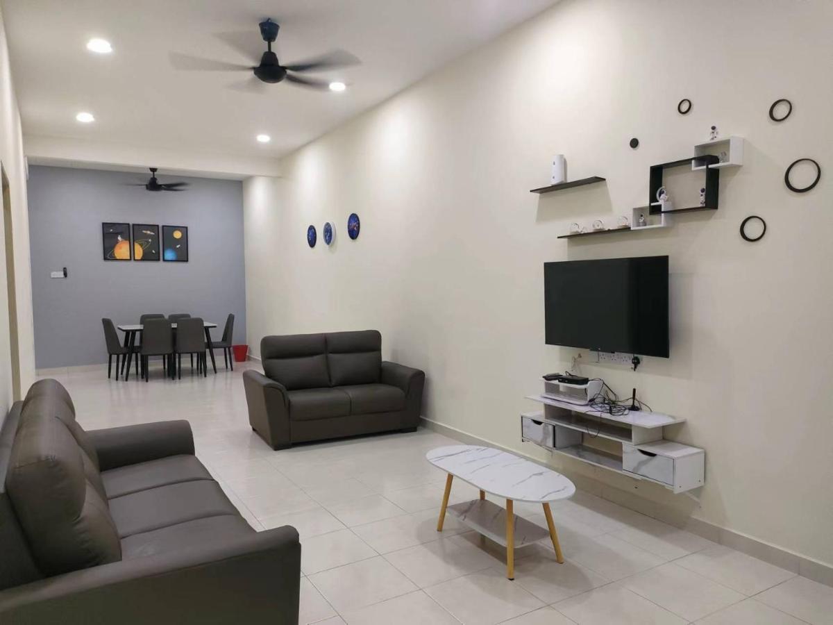 My Homestay Sitiawan - Astronaut Space House 8 Pax 外观 照片
